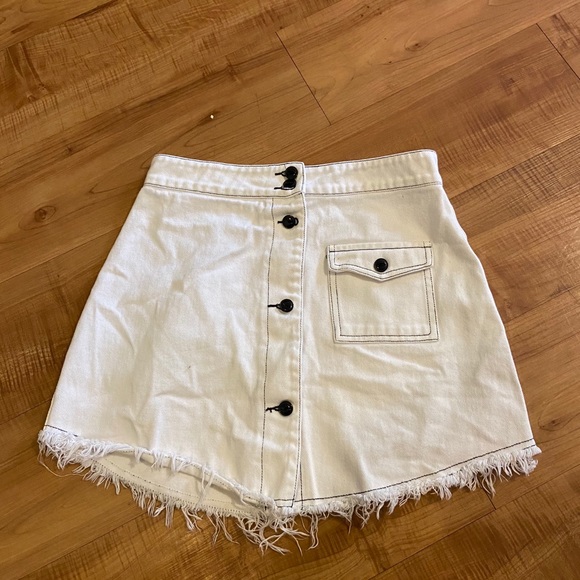 ChinStudio denim button up skirt frayed hem large - Picture 2 of 5